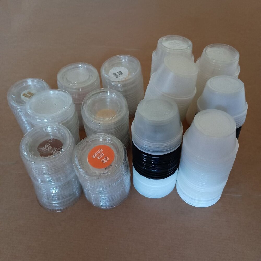 200 plastic portion cups with lids